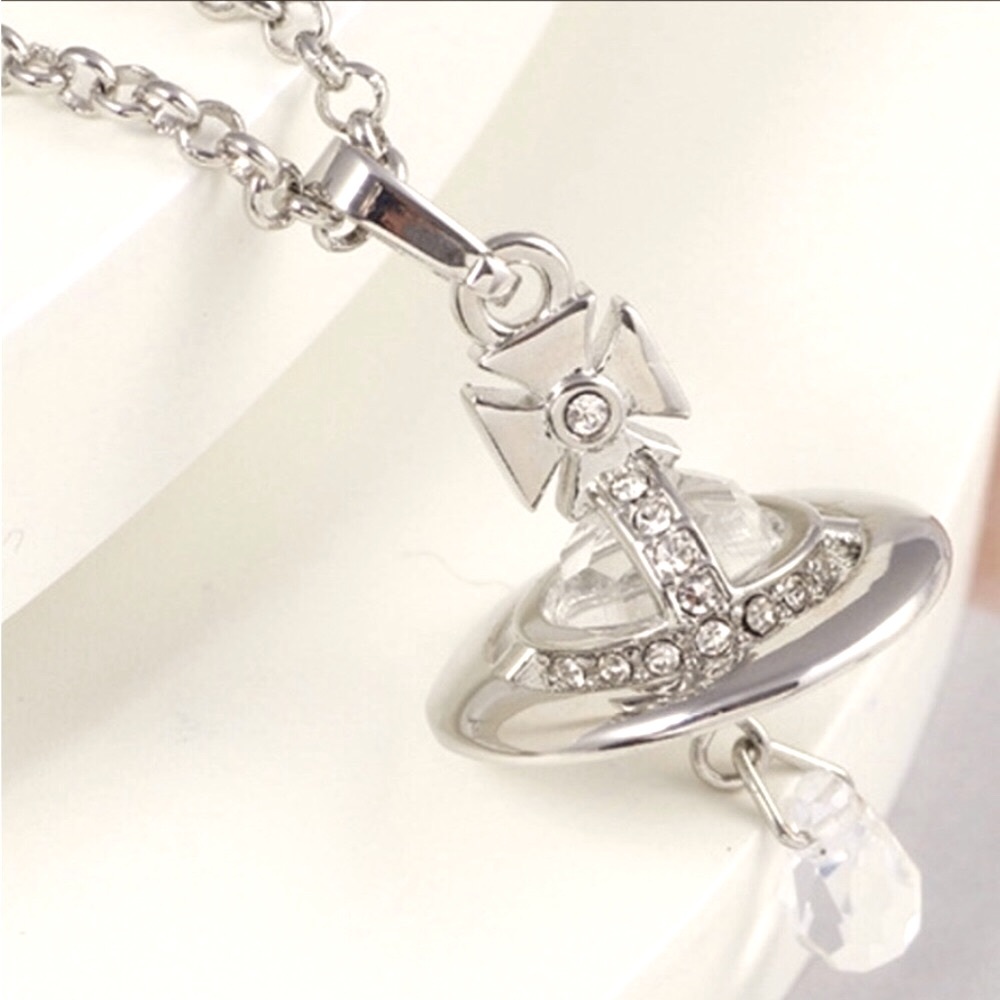 Sold out silver crystal pendant necklace - Picture 2 of 8